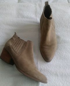 Crown Vintage "Lachlan" Sand Ankle Boots